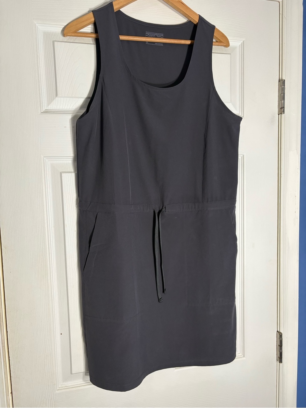 Patagonia Sleeveless Charcoal Drawstring Midi Dress